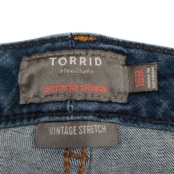 Torrid Jeans Womens 16 Blue Boyfriend Straight Vintage Stretch Flawless Denim - Picture 9 of 12